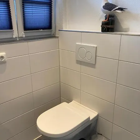 Pappelhof - Doppelhaushaelfte Mit Garten In