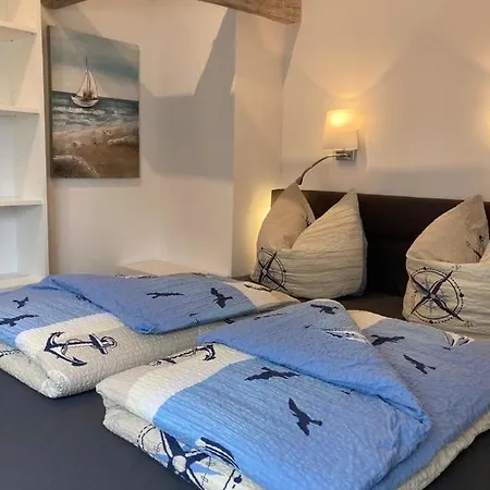 Pappelhof - Doppelhaushaelfte Mit Garten In Grömitz