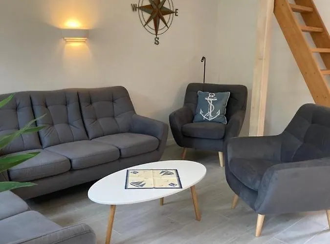 Pappelhof - Doppelhaushälfte Mit Garten In Ferienhaus