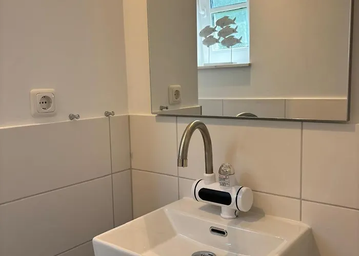 Pappelhof - Doppelhaushälfte Mit Garten In Grömitz