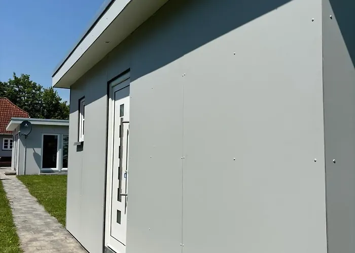 Pappelhof - Doppelhaushälfte Mit Garten In * Grömitz